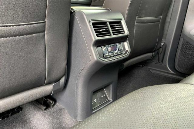 new 2025 Volkswagen Atlas car, priced at $44,439