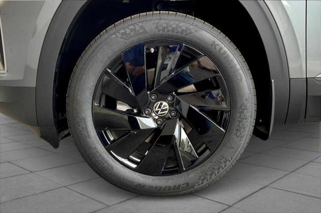 new 2025 Volkswagen Atlas car, priced at $44,439
