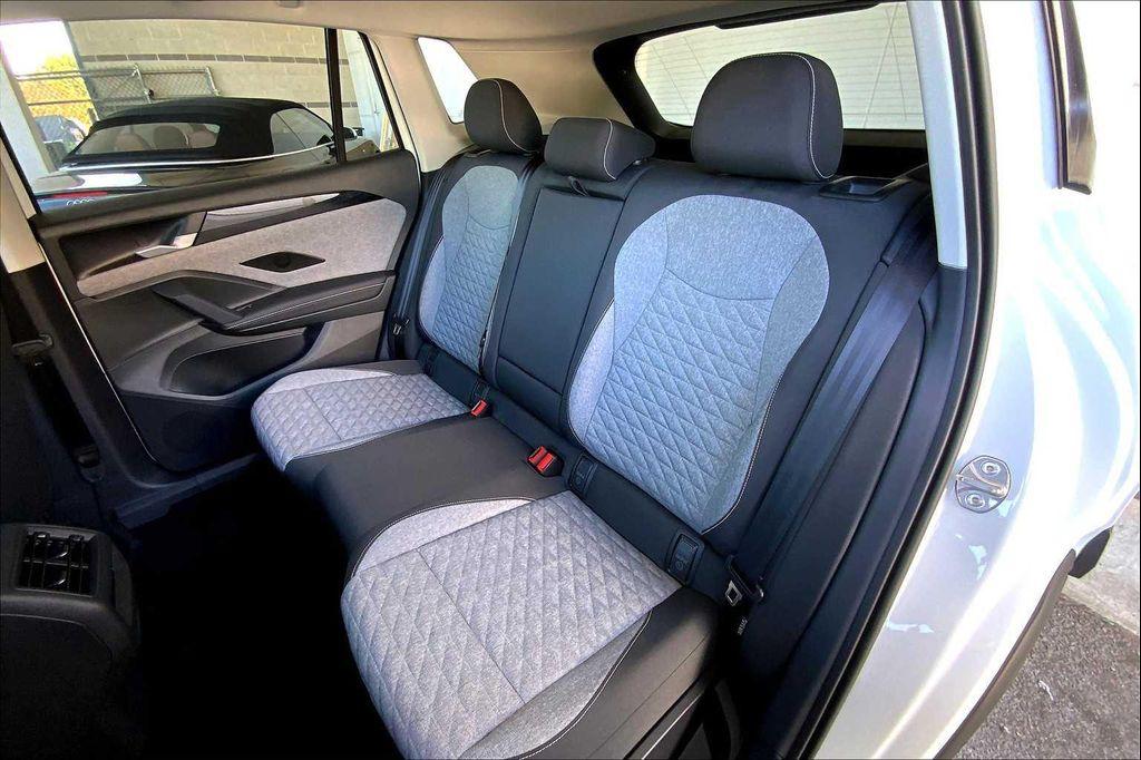 used 2025 Volkswagen Tiguan car, priced at $26,999