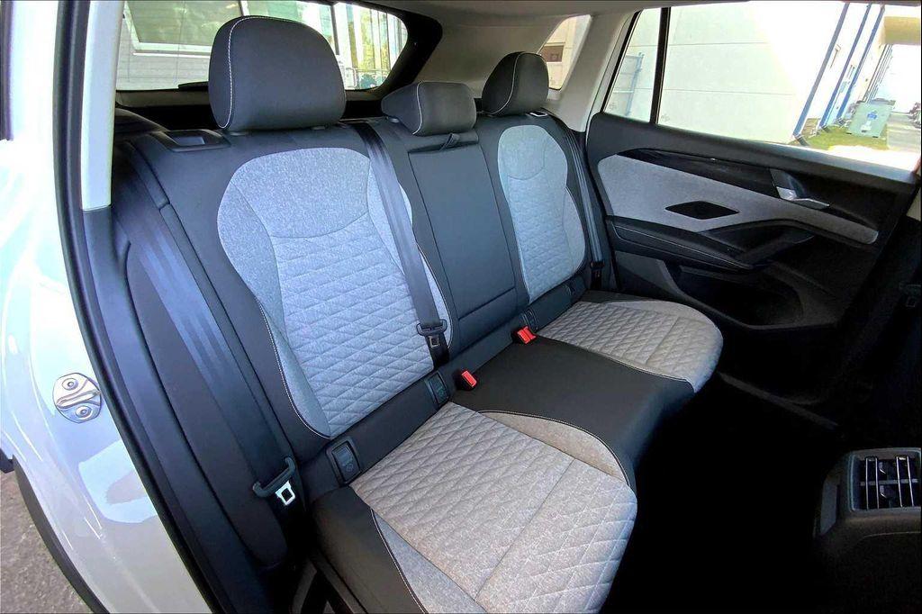 used 2025 Volkswagen Tiguan car, priced at $26,999