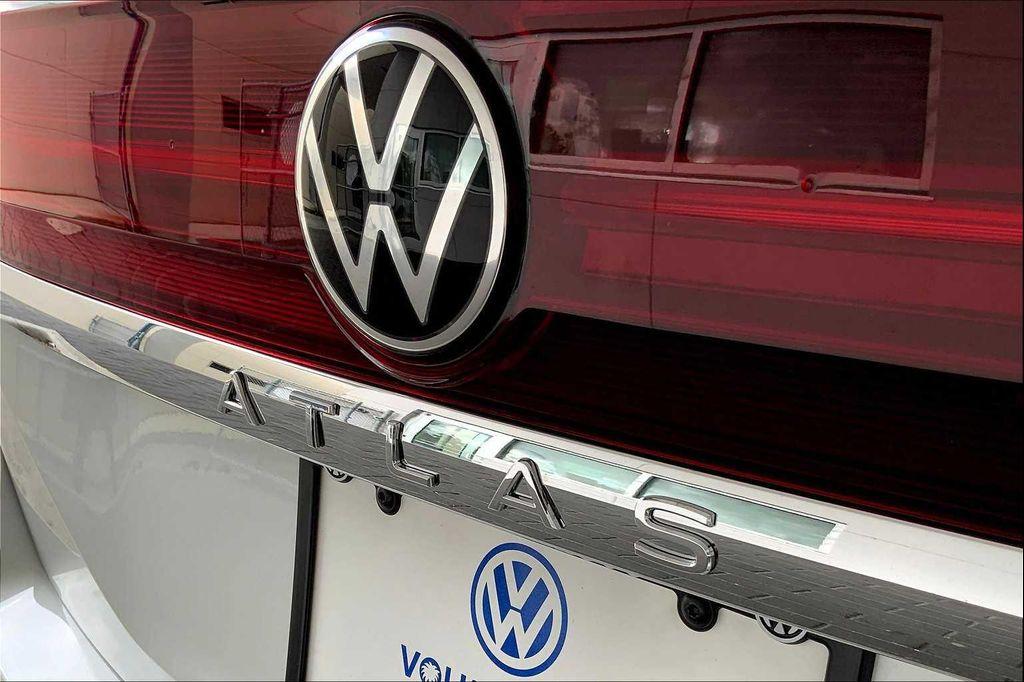 new 2026 Volkswagen Atlas car, priced at $55,501