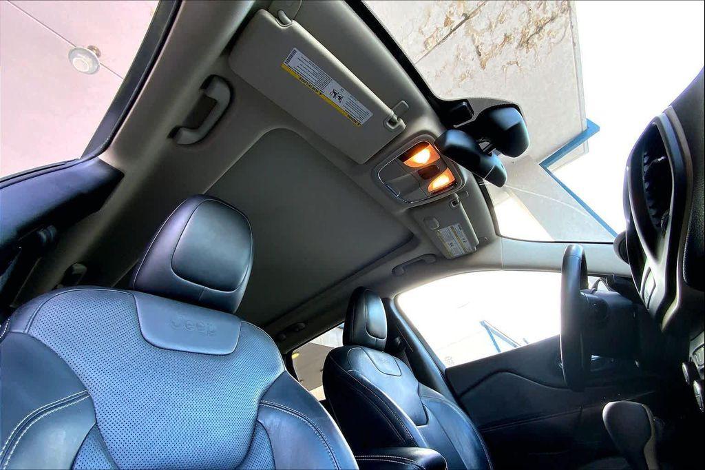 used 2015 Jeep Cherokee car, priced at $8,999