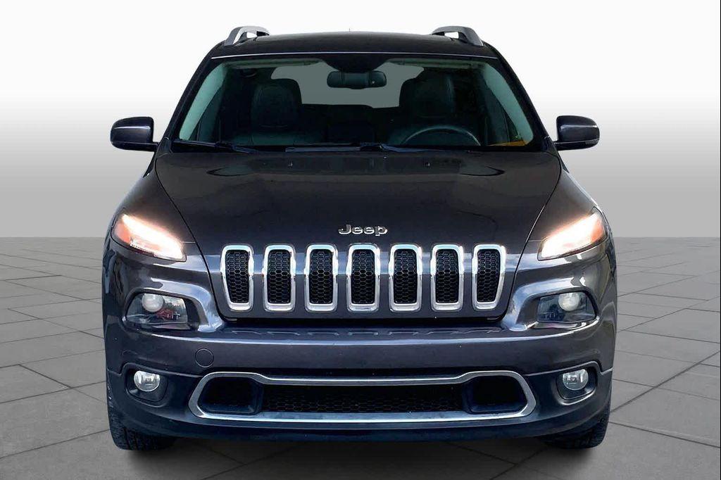 used 2015 Jeep Cherokee car, priced at $8,999