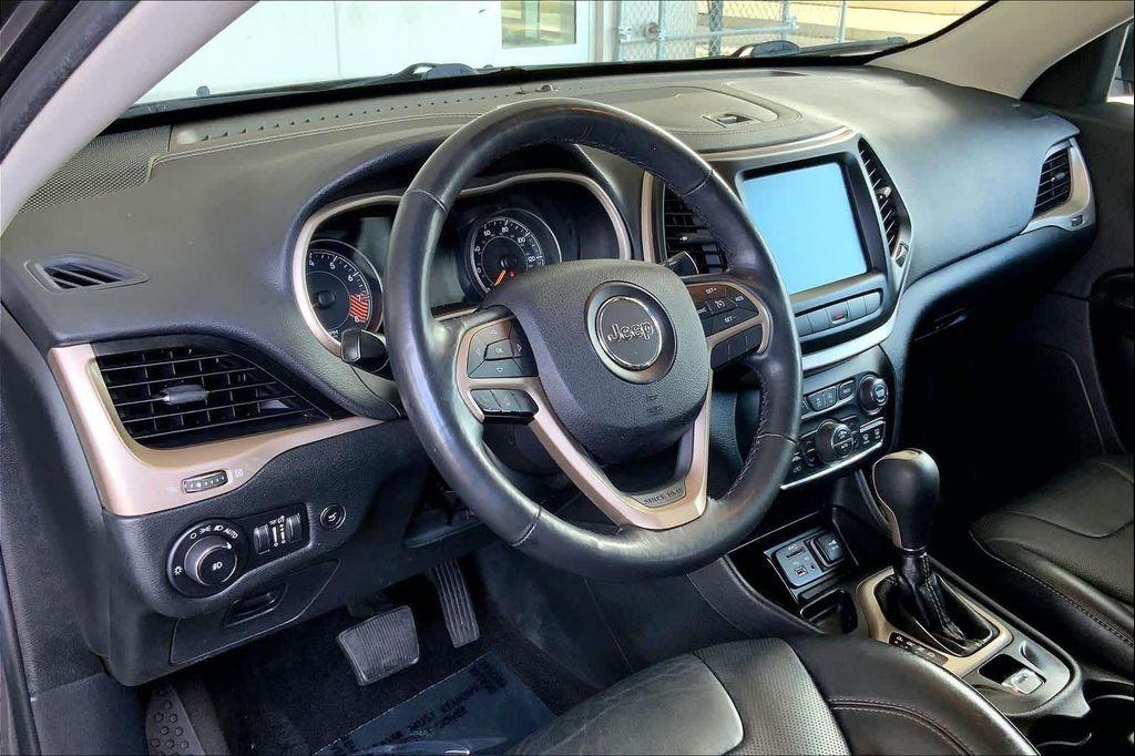 used 2015 Jeep Cherokee car, priced at $8,999