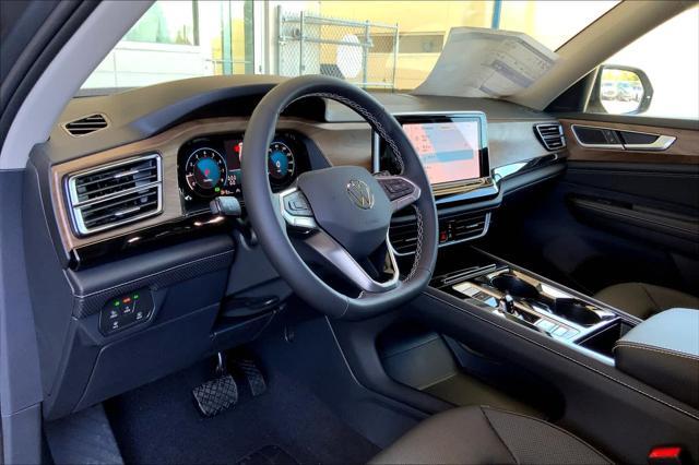 new 2025 Volkswagen Atlas car, priced at $45,586