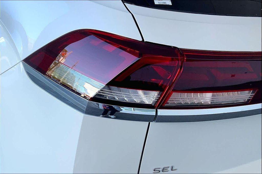 new 2026 Volkswagen Atlas Cross Sport car, priced at $54,617