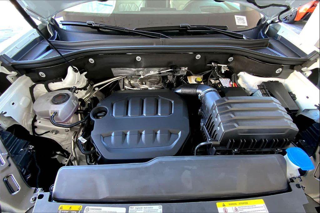 new 2026 Volkswagen Atlas Cross Sport car, priced at $54,617