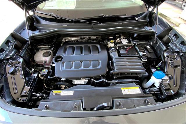 new 2025 Volkswagen Tiguan car, priced at $33,635
