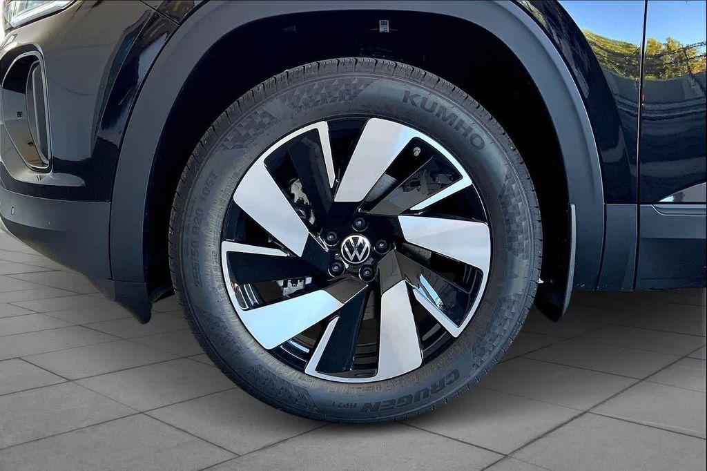 new 2026 Volkswagen Atlas Cross Sport car, priced at $44,899