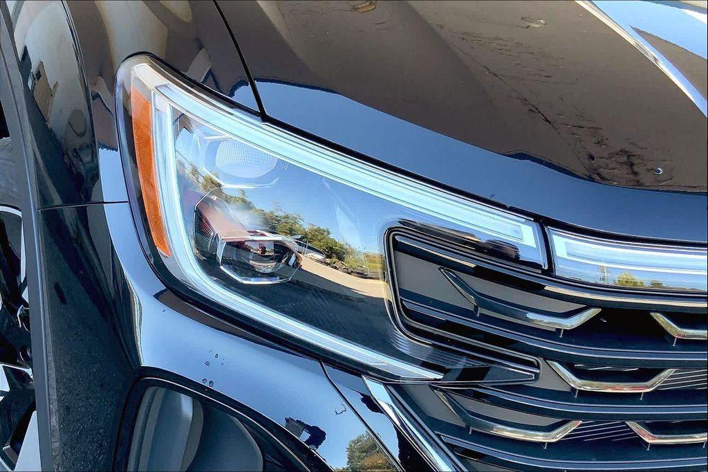 new 2026 Volkswagen Atlas Cross Sport car, priced at $44,899