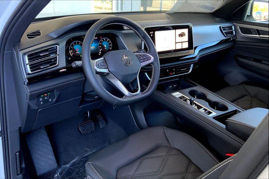 new 2026 Volkswagen Atlas Cross Sport car, priced at $39,988