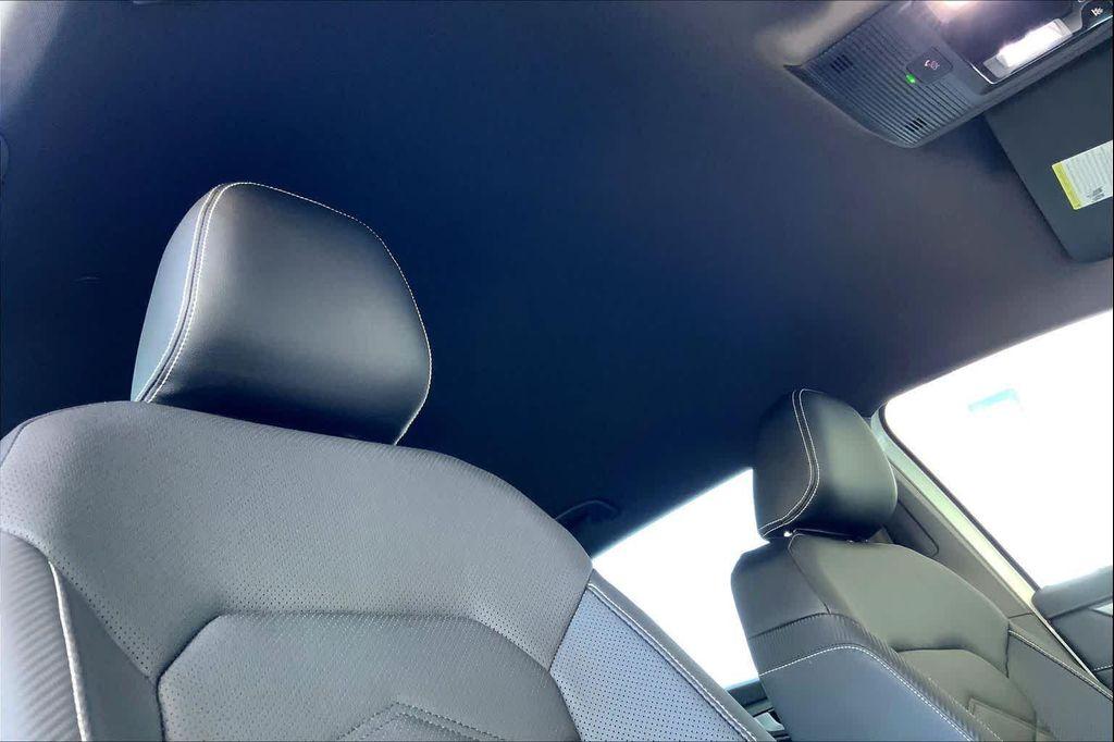 new 2026 Volkswagen Atlas Cross Sport car, priced at $39,988