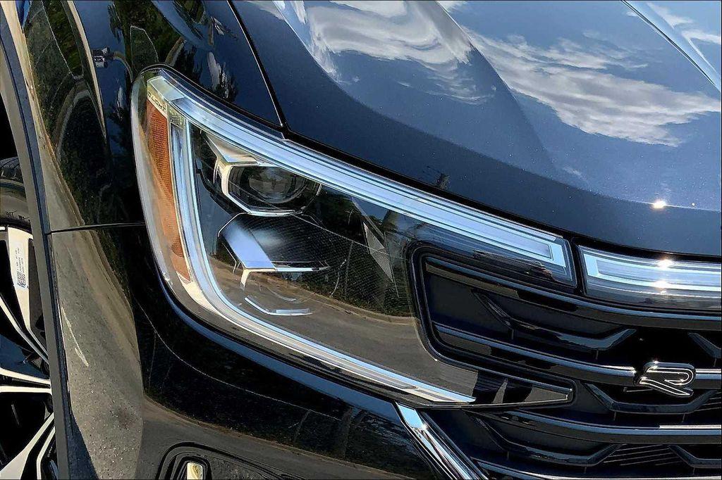 new 2026 Volkswagen Atlas car, priced at $55,548