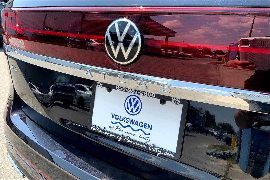 new 2026 Volkswagen Atlas car, priced at $55,548
