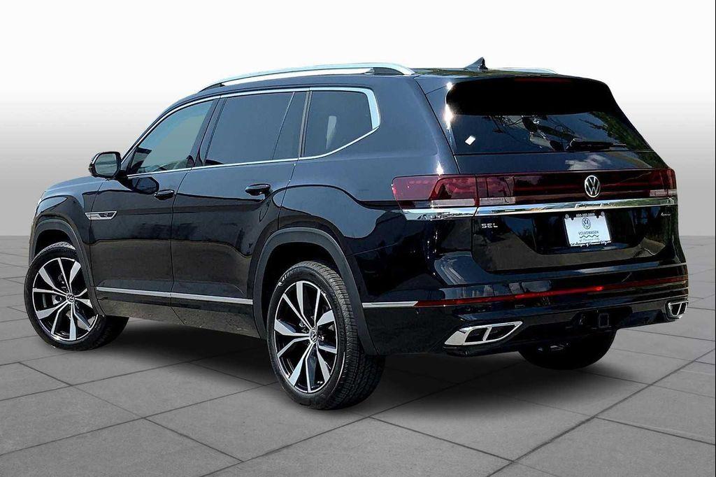 new 2026 Volkswagen Atlas car, priced at $55,548