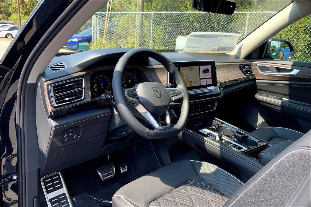 new 2026 Volkswagen Atlas car, priced at $55,548