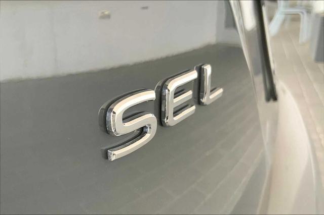 new 2025 Volkswagen Atlas car, priced at $50,535