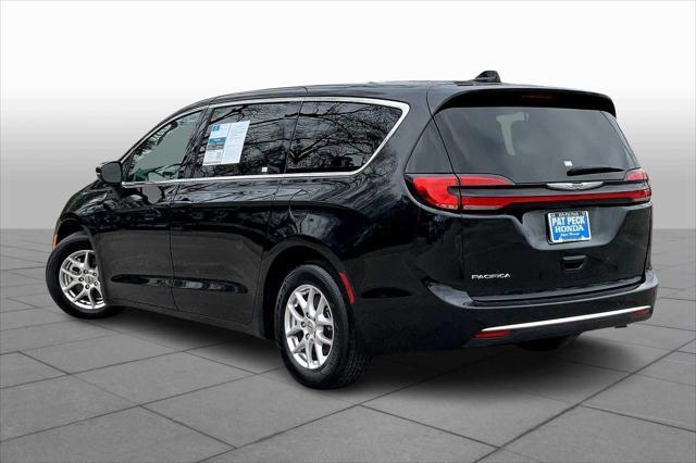 used 2023 Chrysler Pacifica car, priced at $25,400