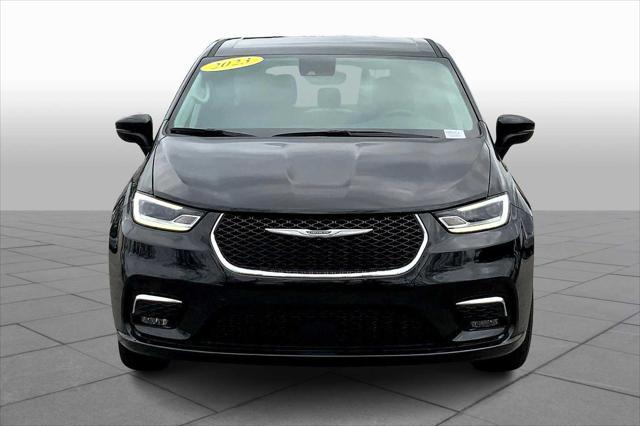 used 2023 Chrysler Pacifica car, priced at $25,400