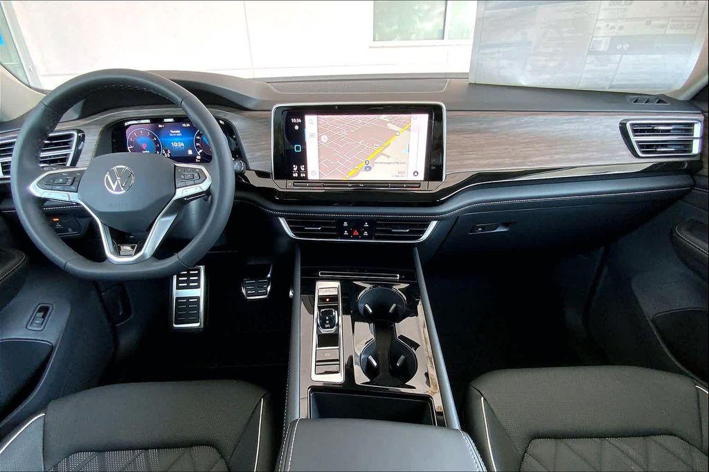 new 2025 Volkswagen Atlas car, priced at $54,966