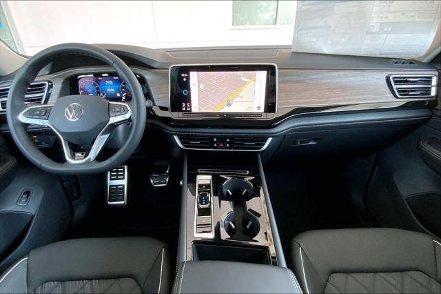 new 2025 Volkswagen Atlas car, priced at $54,966