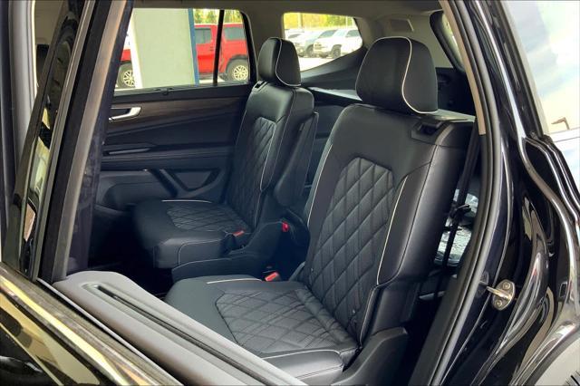 new 2025 Volkswagen Atlas car, priced at $54,966