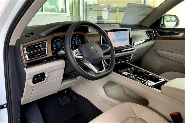 new 2025 Volkswagen Atlas car, priced at $46,073