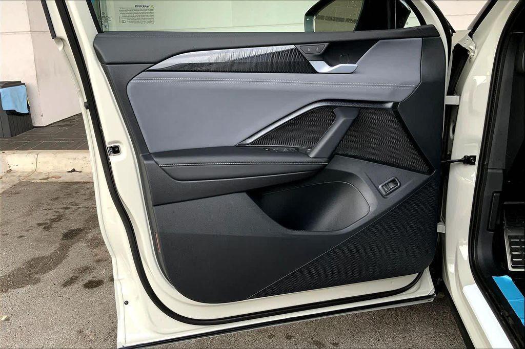 new 2026 Volkswagen Tiguan car, priced at $40,232