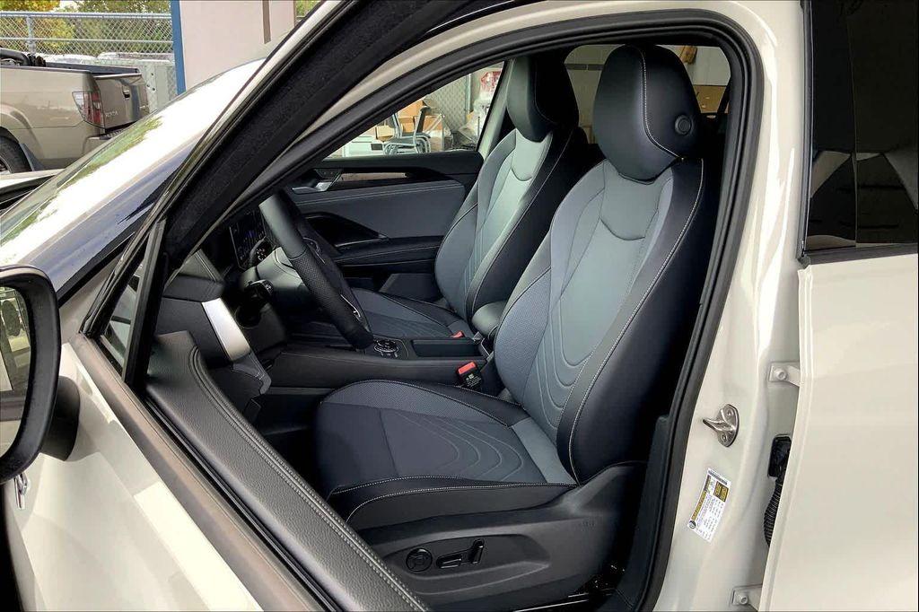 new 2026 Volkswagen Tiguan car, priced at $40,232