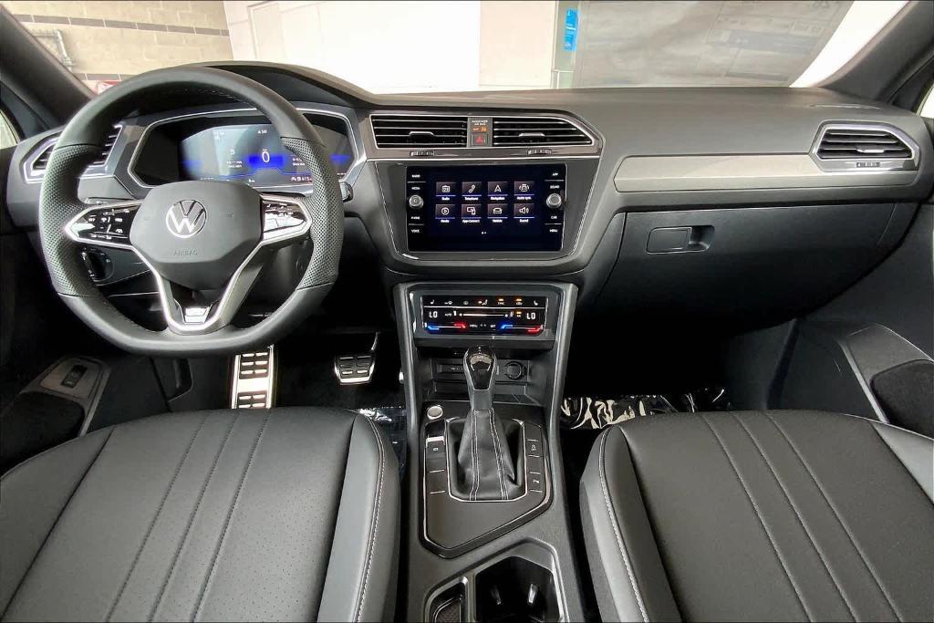 new 2024 Volkswagen Tiguan car, priced at $34,352