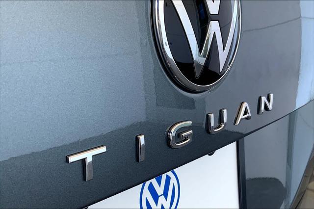 new 2024 Volkswagen Tiguan car, priced at $31,311