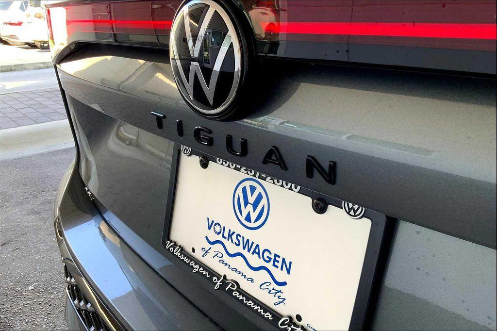 new 2025 Volkswagen Tiguan car, priced at $37,067