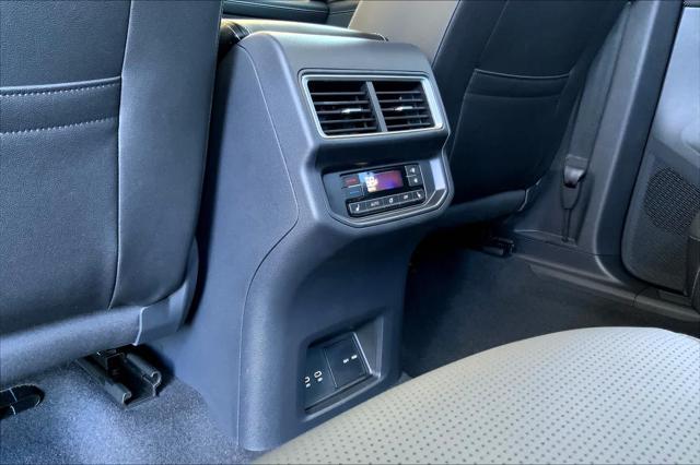 new 2025 Volkswagen Atlas car, priced at $50,189