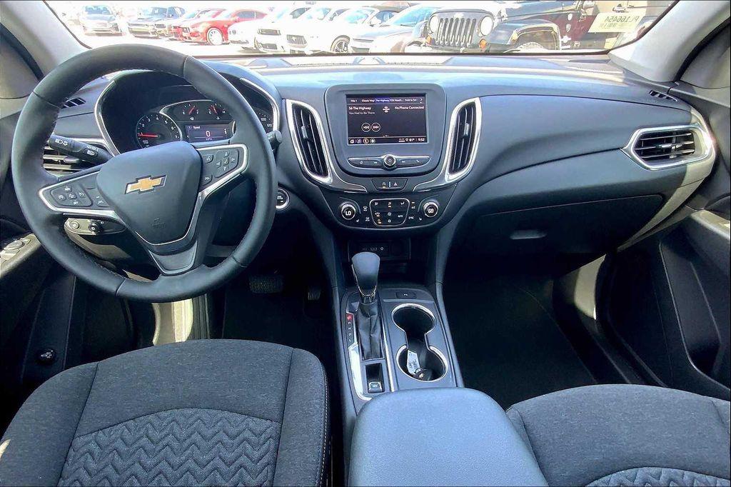 used 2023 Chevrolet Equinox car, priced at $21,899