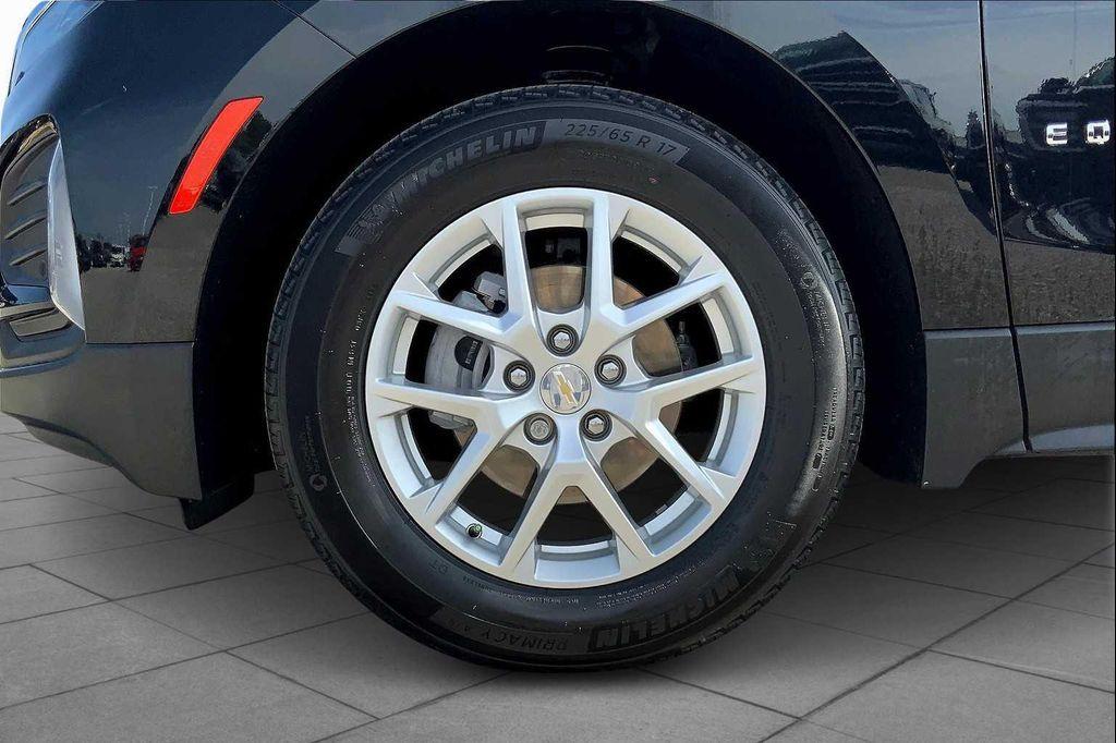 used 2023 Chevrolet Equinox car, priced at $21,899