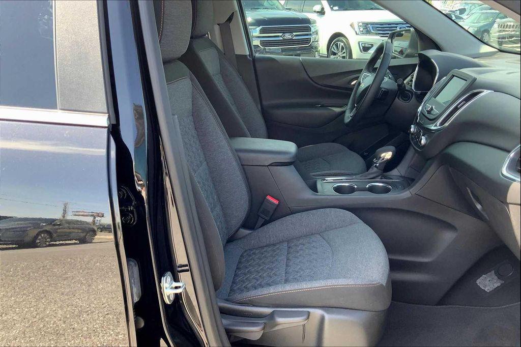 used 2023 Chevrolet Equinox car, priced at $21,899