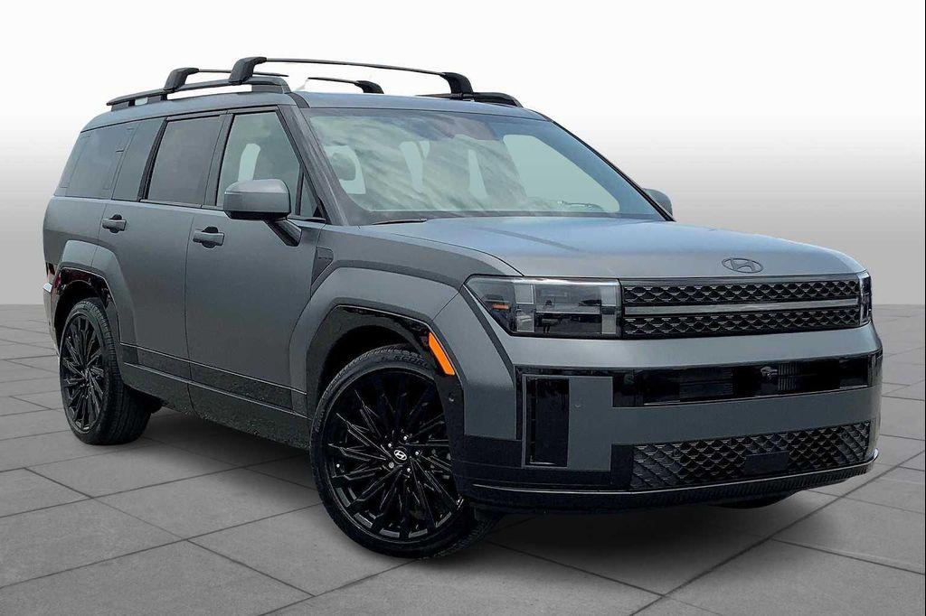 used 2025 Hyundai Santa Fe car, priced at $38,417