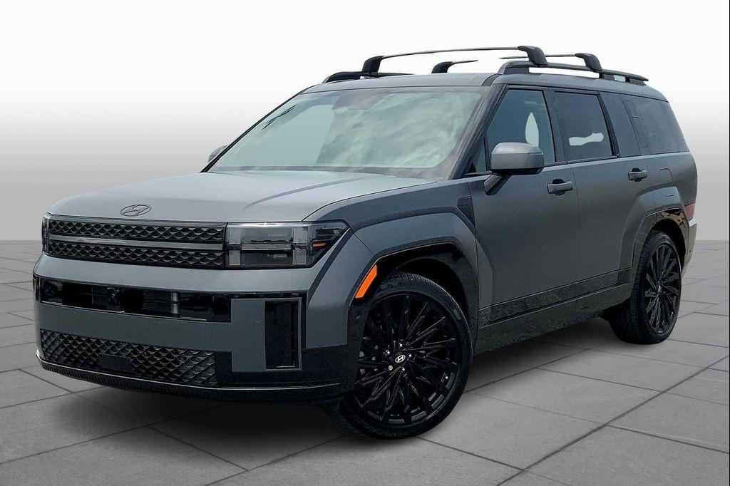 used 2025 Hyundai Santa Fe car, priced at $38,417