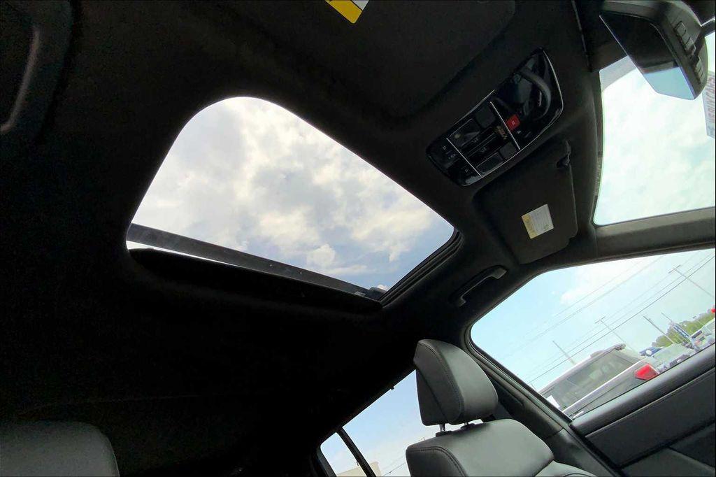 used 2025 Hyundai Santa Fe car, priced at $38,417