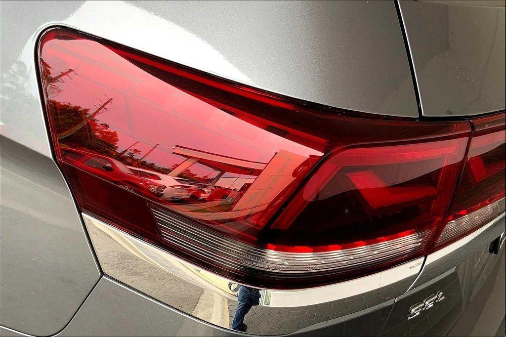 new 2025 Volkswagen Atlas car, priced at $53,761
