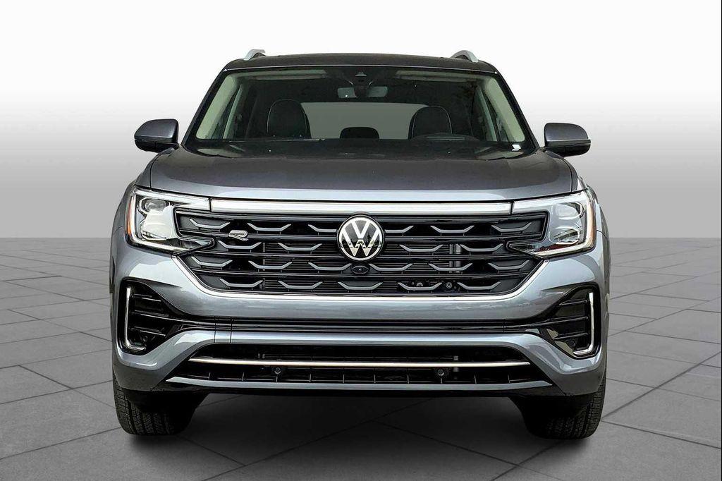 new 2025 Volkswagen Atlas car, priced at $53,761