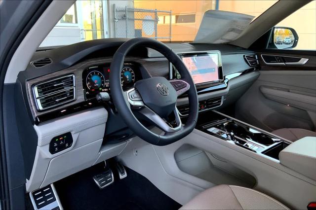 new 2025 Volkswagen Atlas car, priced at $53,838