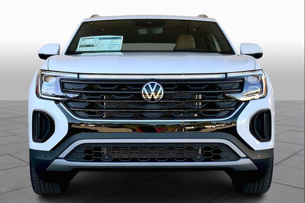 new 2026 Volkswagen Atlas Cross Sport car, priced at $45,744