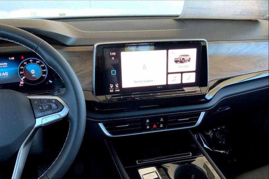 new 2026 Volkswagen Atlas car, priced at $46,744