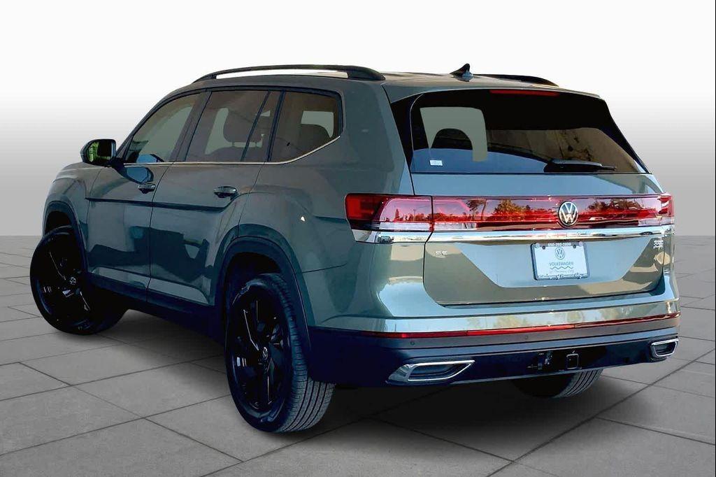 new 2026 Volkswagen Atlas car, priced at $46,744