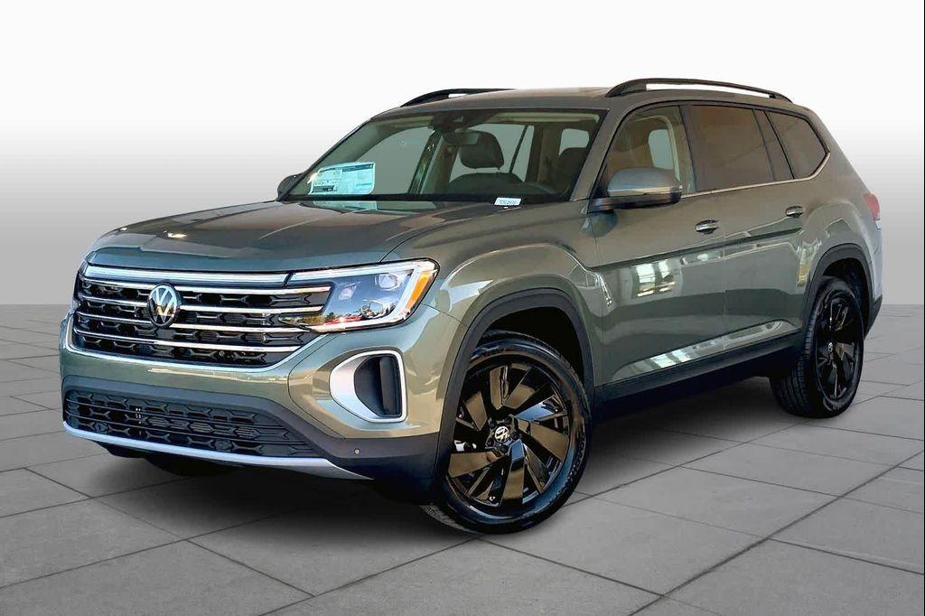 new 2026 Volkswagen Atlas car, priced at $46,744