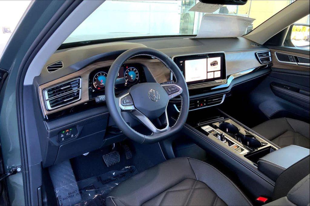 new 2026 Volkswagen Atlas car, priced at $46,744