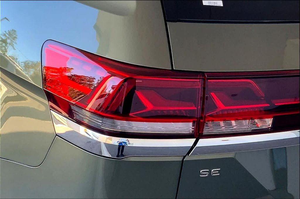 new 2026 Volkswagen Atlas car, priced at $46,744