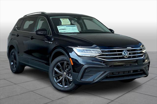 new 2024 Volkswagen Tiguan car, priced at $32,575