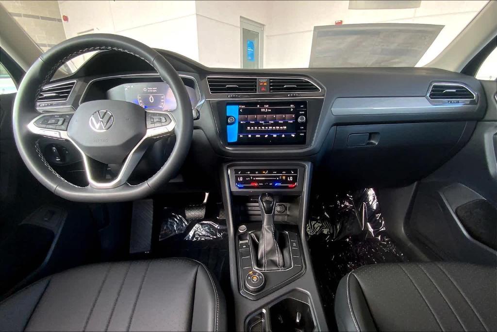 new 2024 Volkswagen Tiguan car, priced at $33,981
